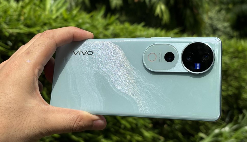 vivo V40 5G