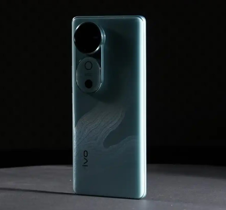 Vivo V40 5G