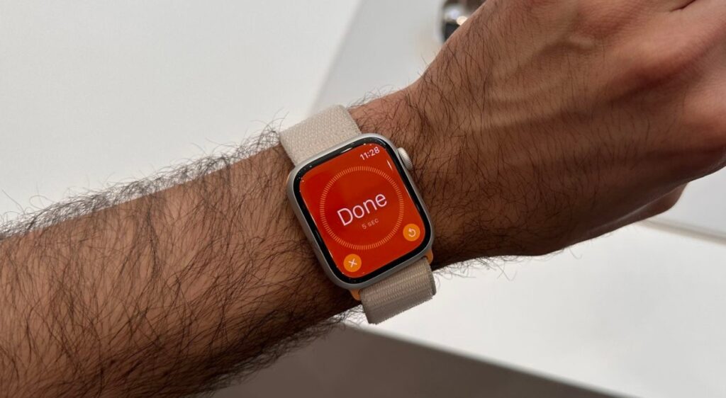 Apple Watch Series 9Apple Watch Series 9 – Why Should You Buy It in 2025? Full Review