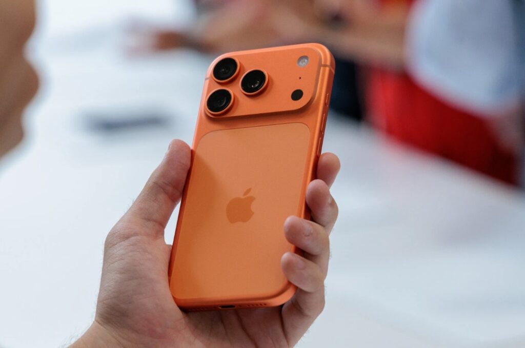  iPhone 17 Pro max Price in Pakistan iPhone 17 Pro max Price in Pakistan – Should You Must Buy It?