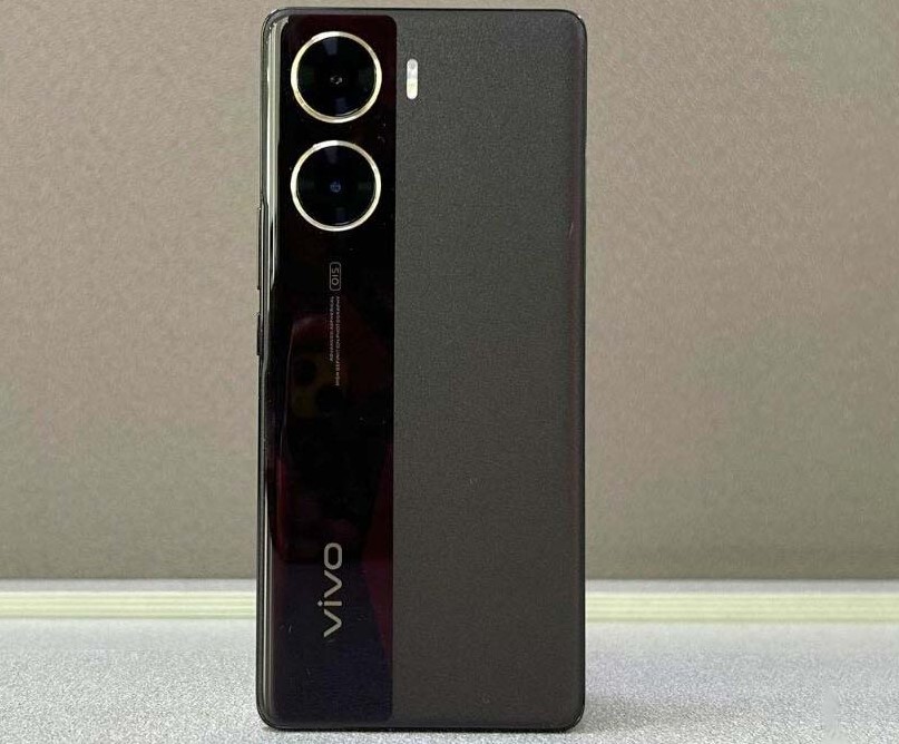 Vivo V29e Price in Pakistan 2025Vivo V29e Price in Pakistan 2025 – Specs, Features & Expert Review